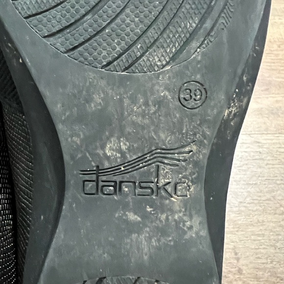 Dansko Slip On Black / Gray Leather Upper Flat Shoes Size 8.5 - Picture 5 of 7